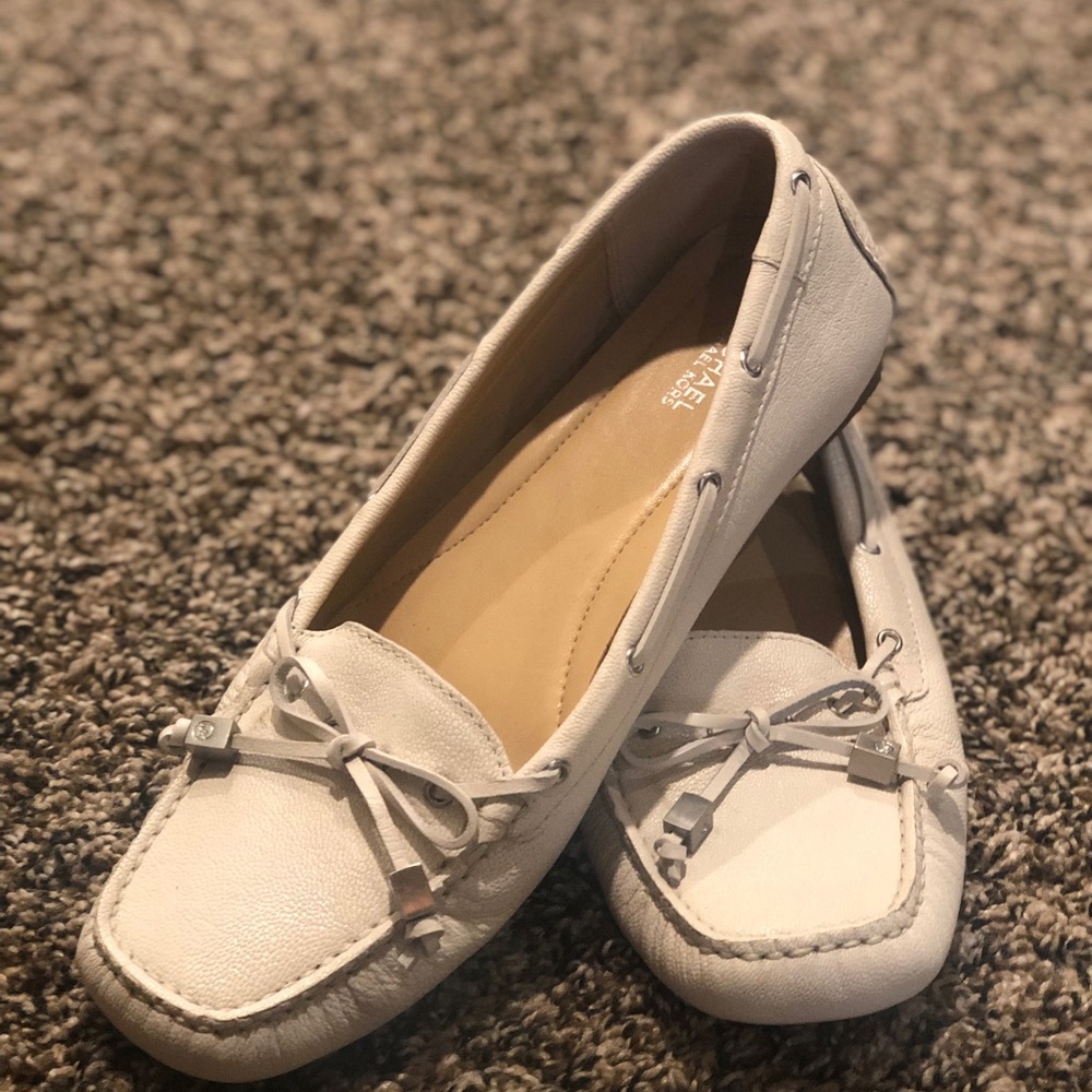 Michael Kors Size 10 M Flats